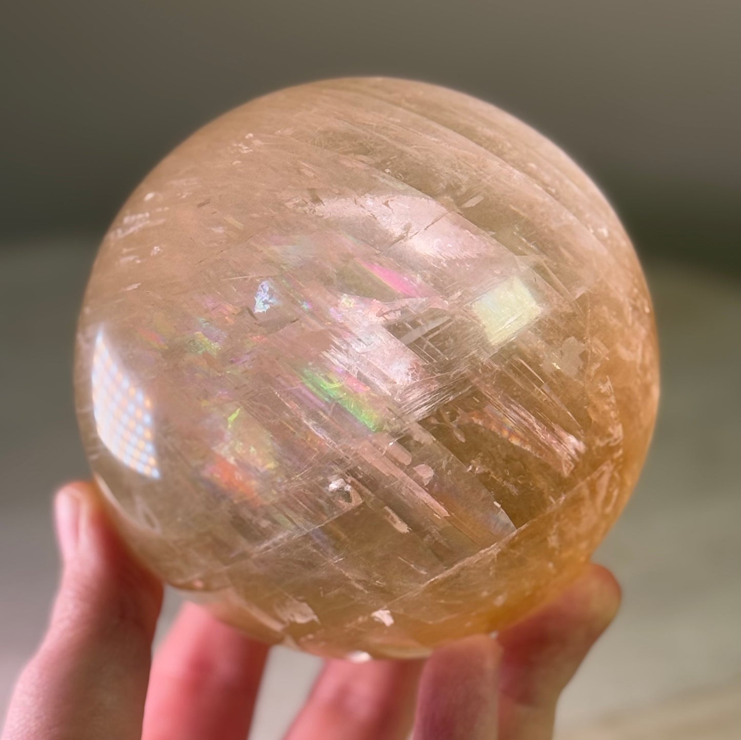 Statement Honey Calcite Sphere, 1310g